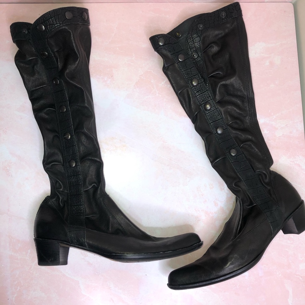 henry beguelin leather boots